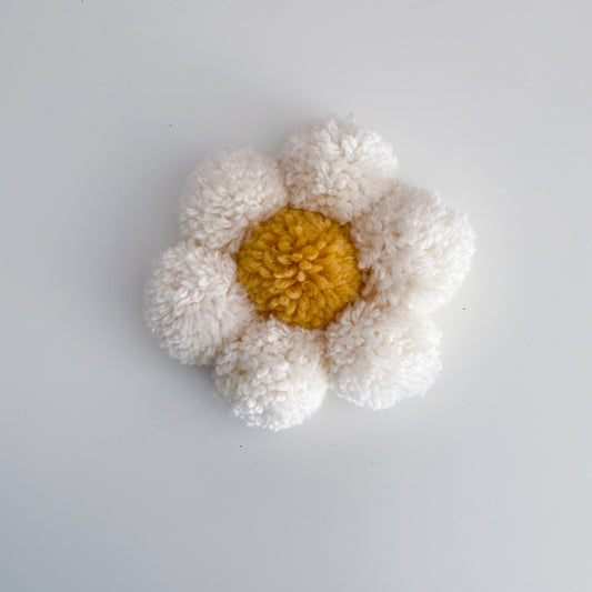 Pom pom flower - ivory & yellow