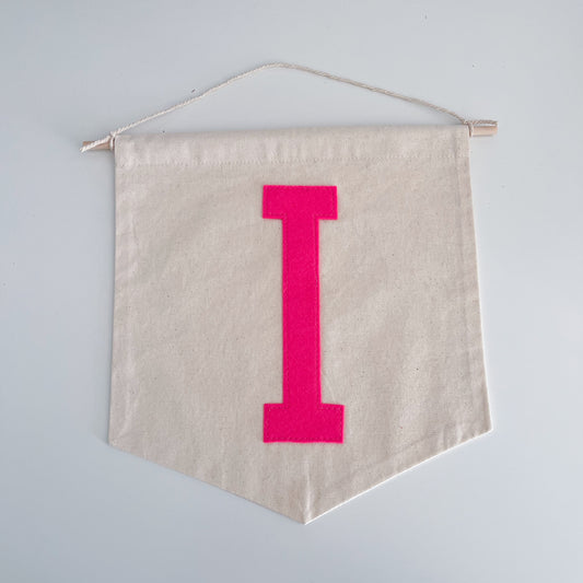 Initial flag - pink I